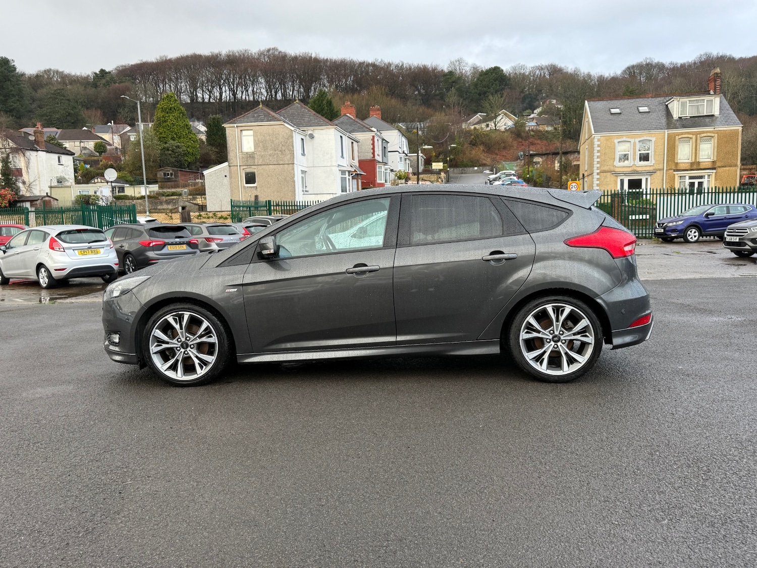 Used Ford Focus 2017 for sale - 77695319: Photo 13