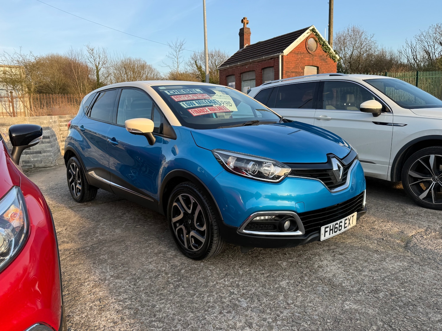 Used Renault Captur 2016 for sale - 77977290: Photo 1