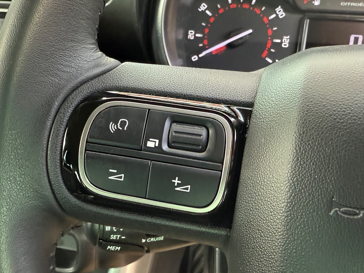 Used Citroen C3 Aircross 2018 for sale - 74408069: Photo 10