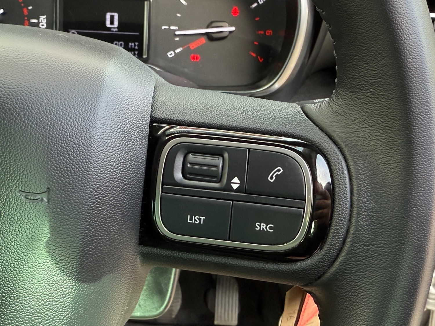 Used Citroen C3 Aircross 2018 for sale - 74408069: Photo 11