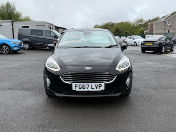 Used Ford Fiesta 2017 for sale - 78296421: Photo