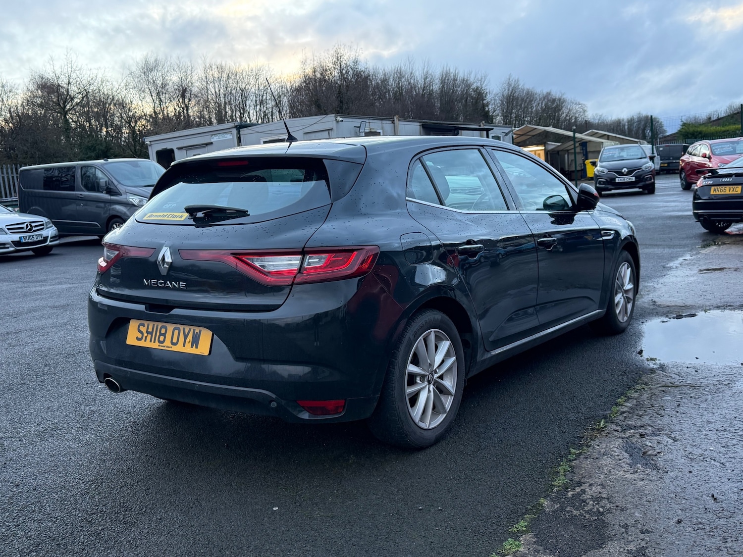 Used Renault Megane 2018 for sale - 77285747: Photo 4