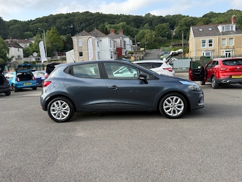 Used Renault Clio 2017 for sale - 78750959: Photo