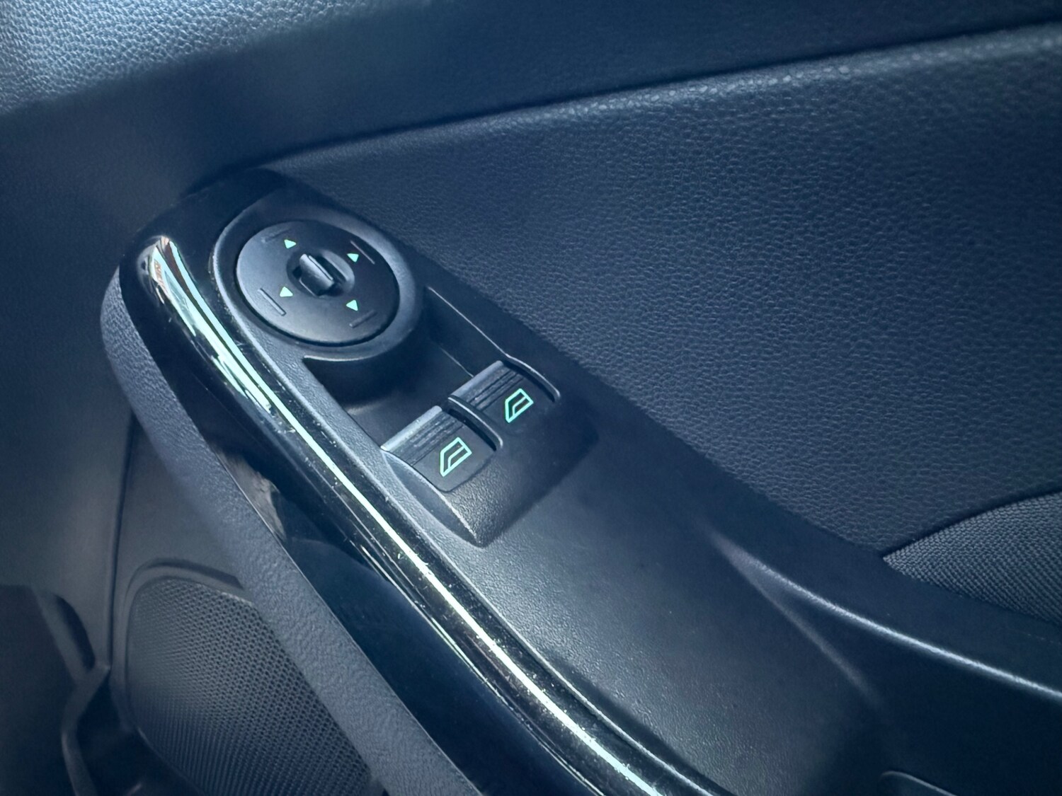 Used Ford Fiesta 2015 for sale - 77881264: Photo 11