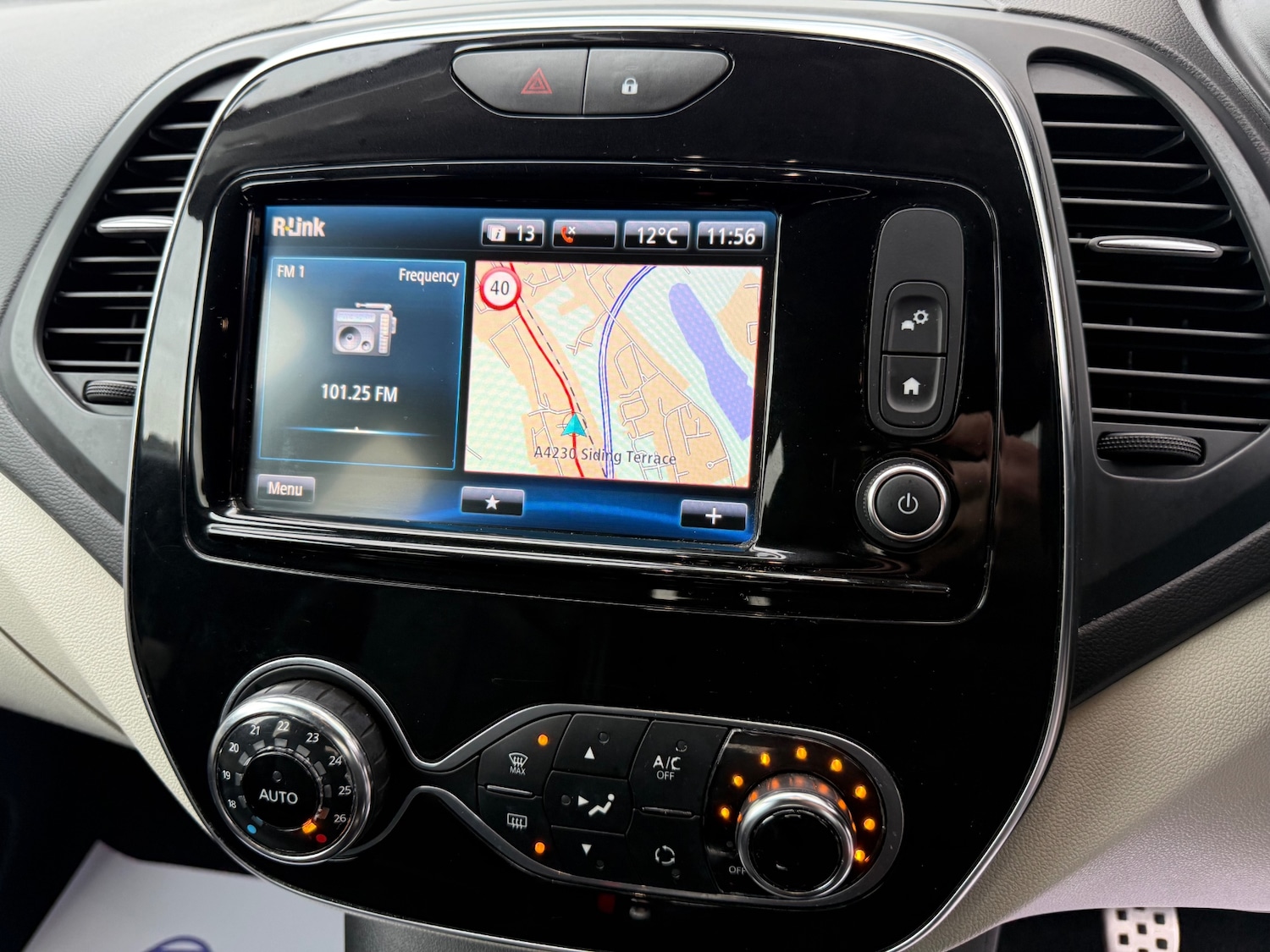 Used Renault Captur 2018 for sale - 76877387: Photo 8