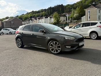 Used Ford Focus 2017 for sale - 78534940: Photo