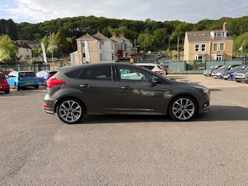 Used Ford Focus 2017 for sale - 78534940: Photo