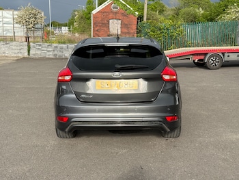 Used Ford Focus 2017 for sale - 78534940: Photo