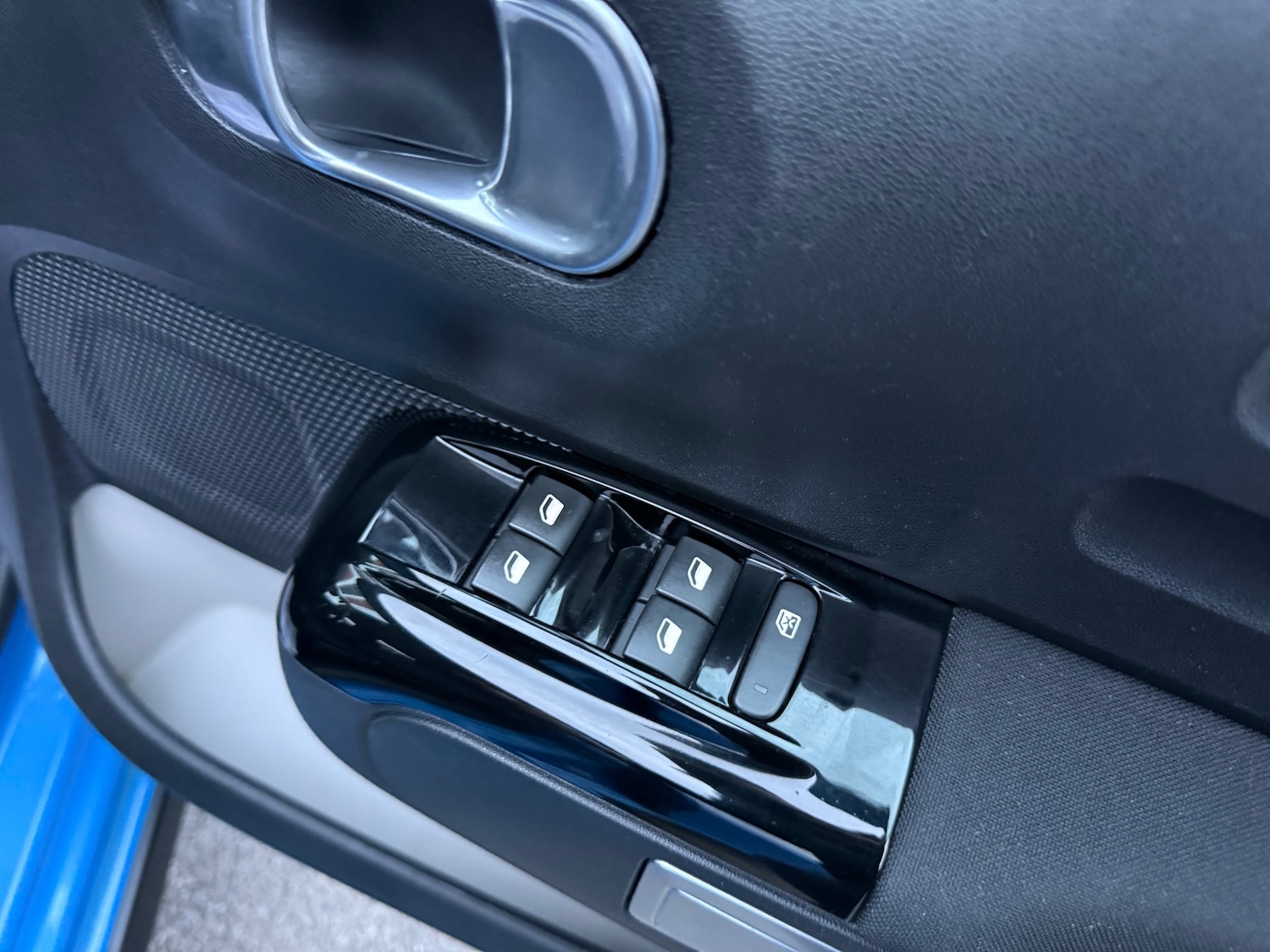 Used Citroen C3 2017 for sale - 76309538: Photo 17