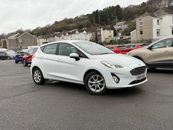 Used Ford Fiesta 2018 for sale - 76877664: Photo