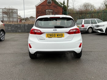 Used Ford Fiesta 2018 for sale - 76877664: Photo