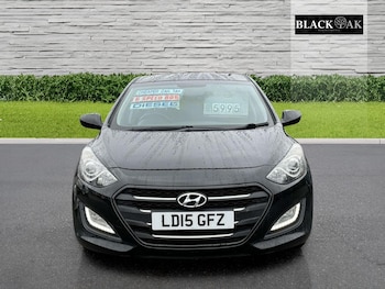 Used Hyundai i30 2015 for sale - 76165237: Photo 2