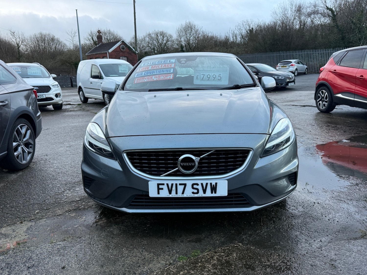 Used Volvo V40 2017 for sale - 77336299: Photo 2