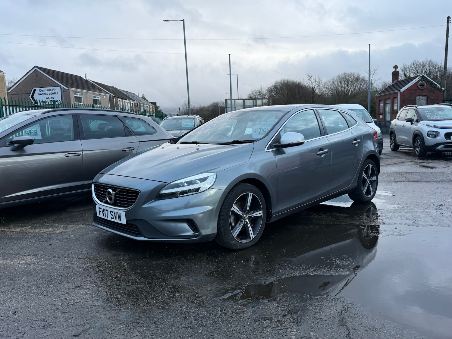 Used Volvo V40 2017 for sale - 77336299: Photo 7