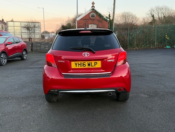 Used Toyota Yaris 2016 for sale - 76963788: Photo