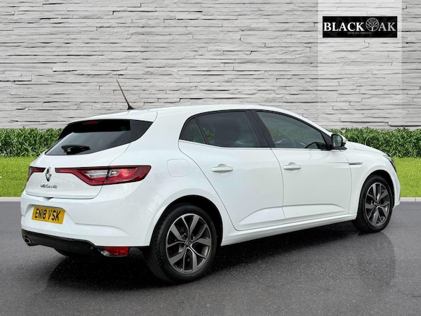 Used Renault Megane 2018 for sale - 76237369: Photo 5