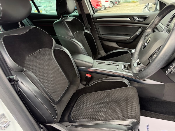 Used Renault Megane 2018 for sale - 76237369: Photo 8