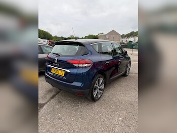 Used Renault Scenic 2016 for sale - 78654733: Photo