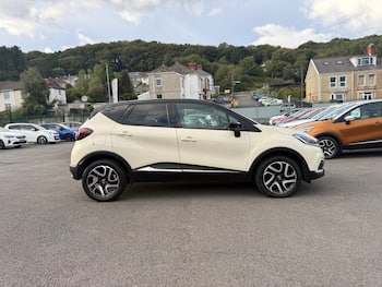 Used Renault Captur 2017 for sale - 79667834: Photo