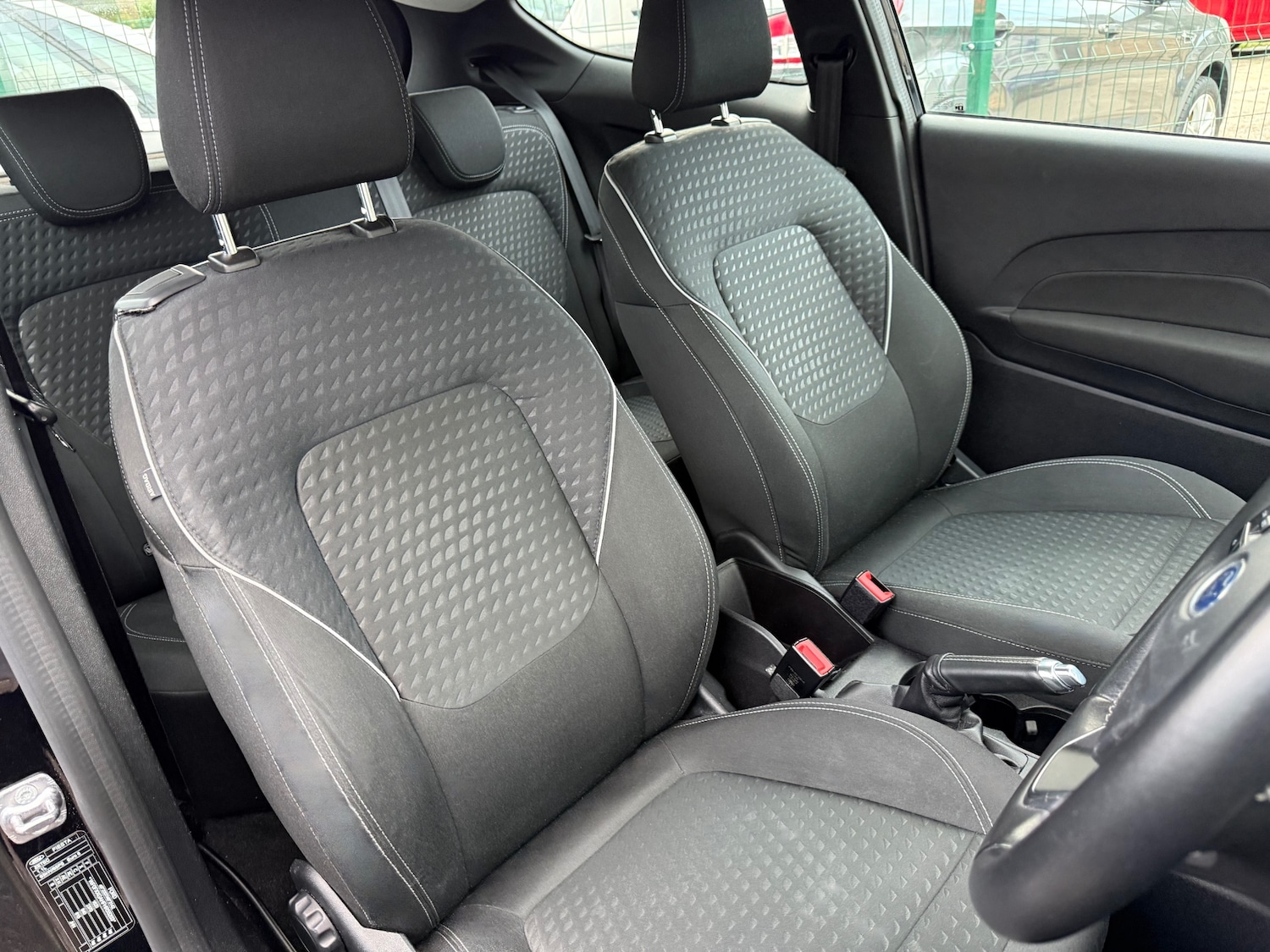 Used Ford Fiesta 2017 for sale - 76591645: Photo 6