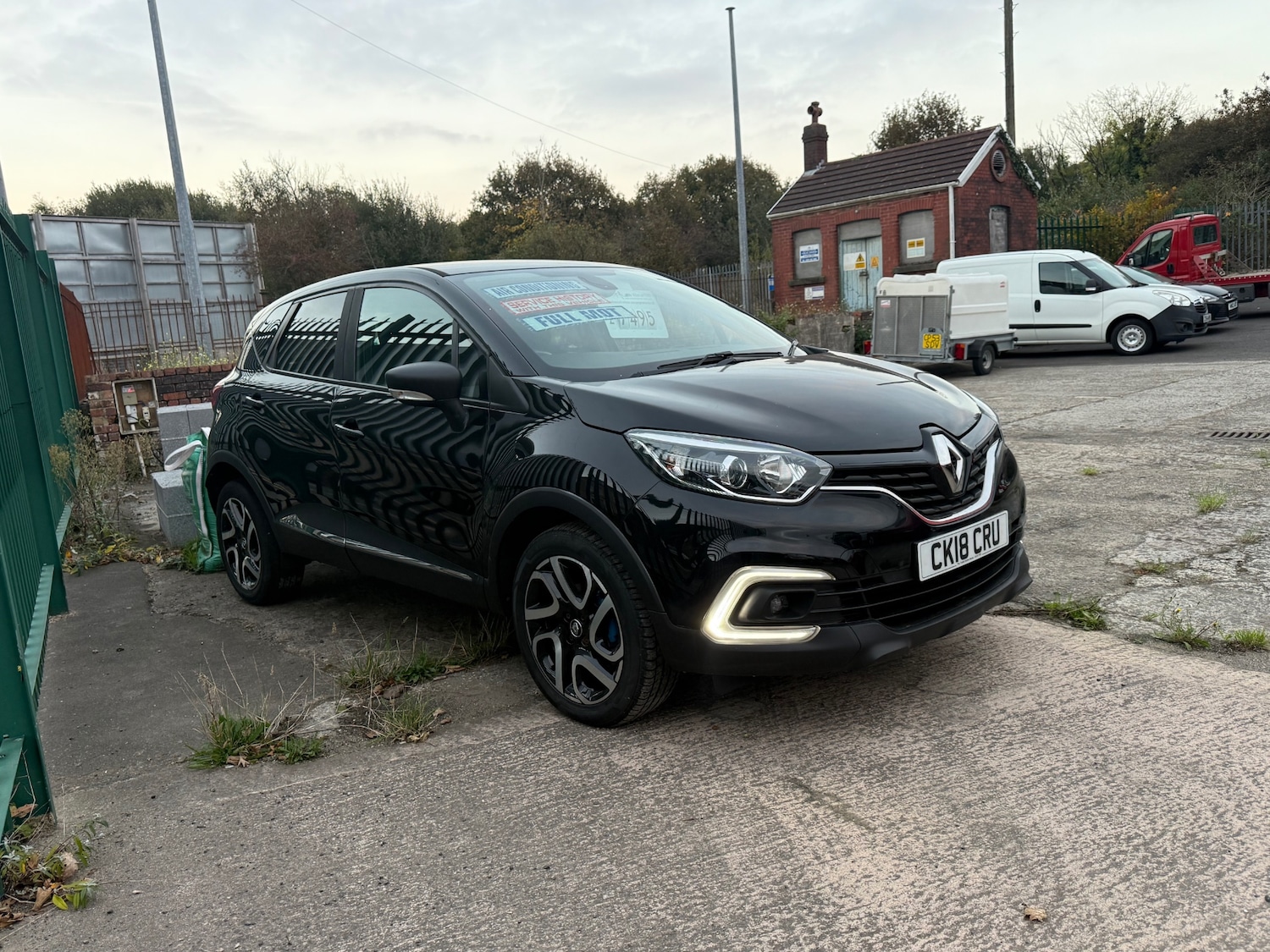 Used Renault Captur 2018 for sale - 76445962: Photo 1