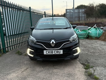 Used Renault Captur 2018 for sale - 76445962: Photo