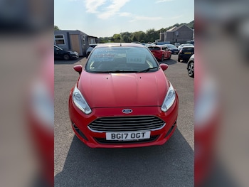 Used Ford Fiesta 2017 for sale - 79246936: Photo