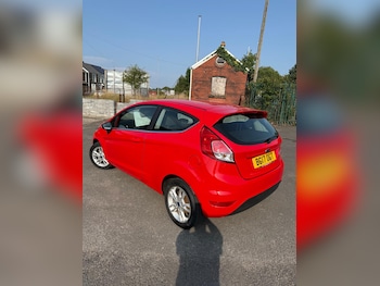 Used Ford Fiesta 2017 for sale - 79246936: Photo