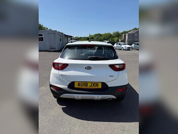 Used Kia Stonic 2018 for sale - 78691699: Photo