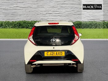 Used Toyota AYGO 2021 for sale - 75732150: Photo