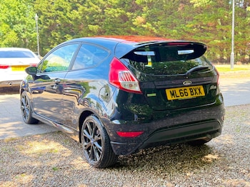 Used Ford Fiesta 2016 for sale - 79193601: Photo