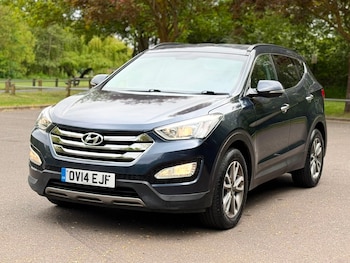 Used Hyundai Santa Fe 2014 for sale - 79136903: Photo