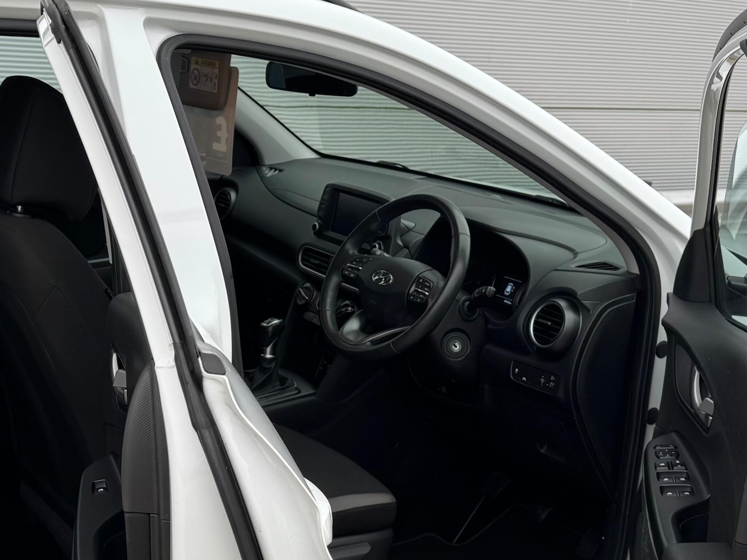 Used Hyundai KONA 2018 for sale - 78092760: Photo 21