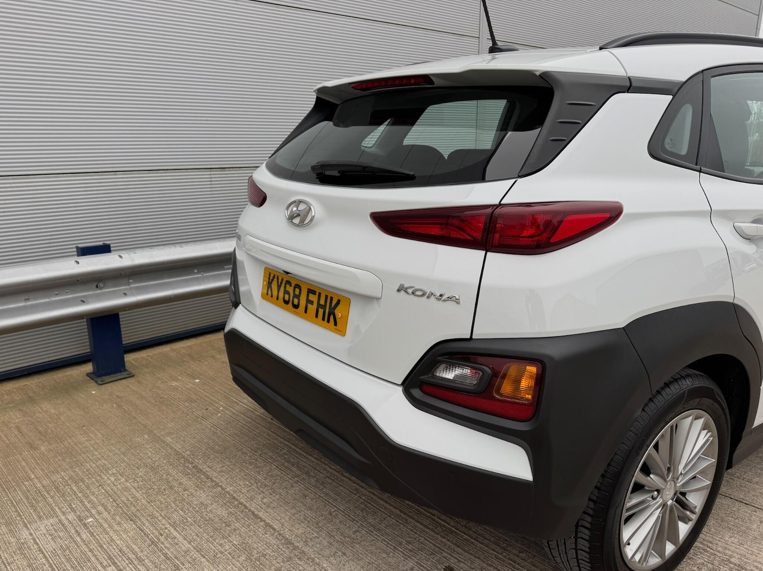 Used Hyundai KONA 2018 for sale - 78092760: Photo 8