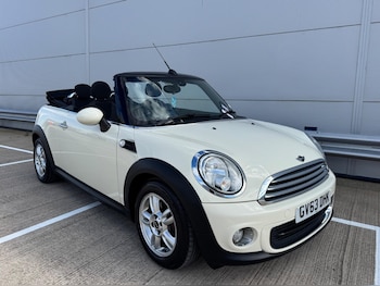 Used MINI Convertible 2014 for sale - 78318934: Photo