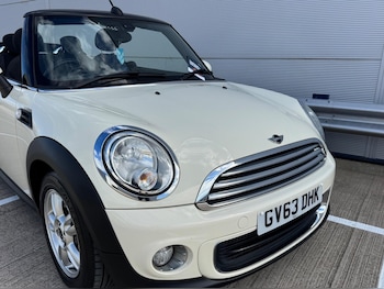 Used MINI Convertible 2014 for sale - 78318934: Photo