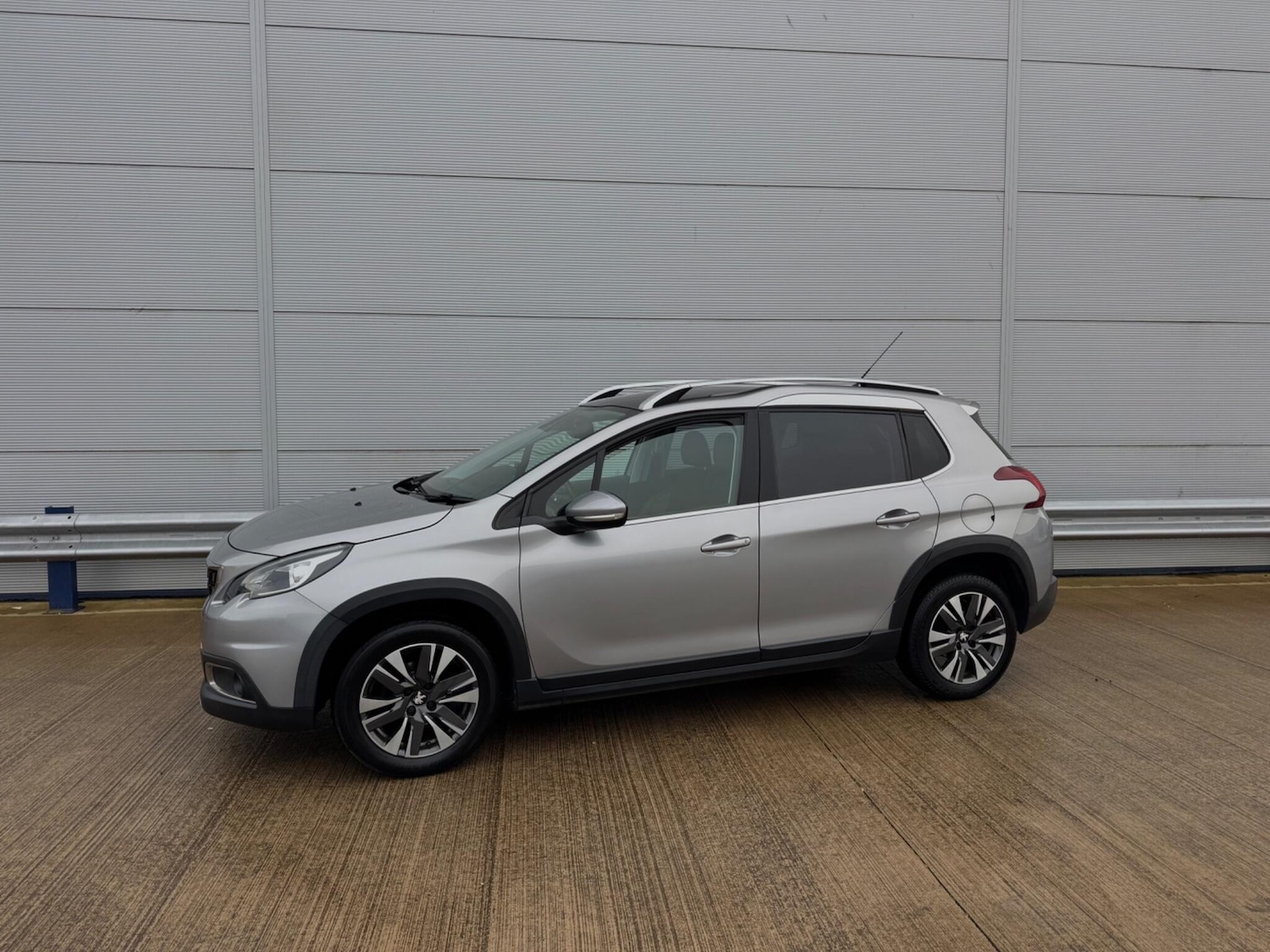 Used Peugeot 2008 for sale - 78092764: Photo 12