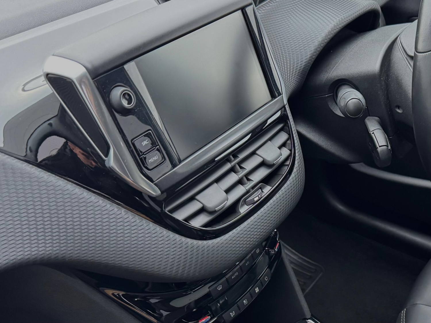 Used Peugeot 2008 for sale - 78092764: Photo 28