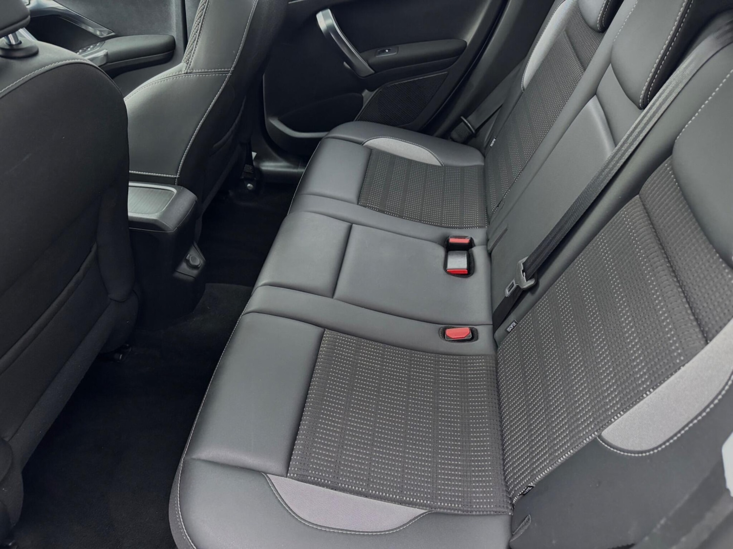 Used Peugeot 2008 for sale - 78092764: Photo 32