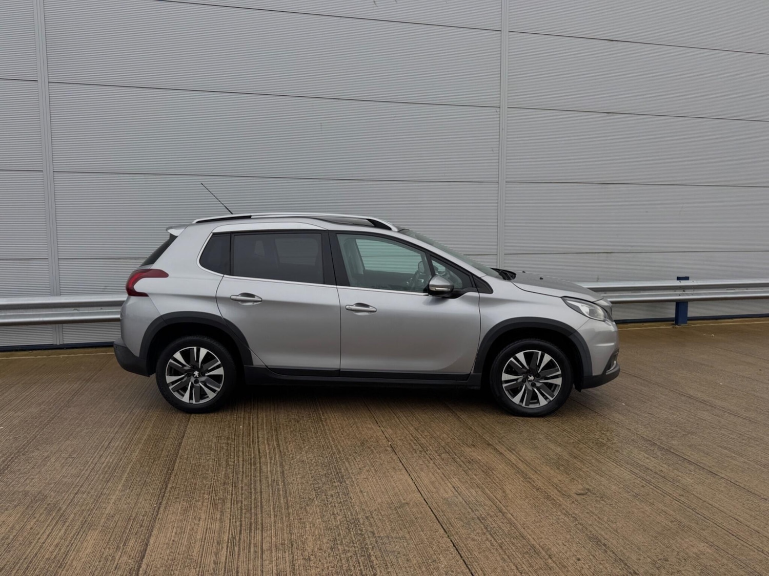 Used Peugeot 2008 for sale - 78092764: Photo 9