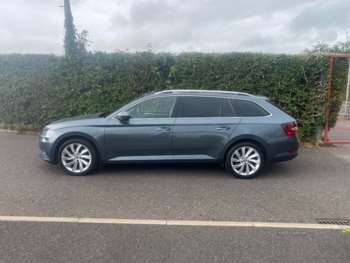 Used Skoda Superb 2018 for sale - 73776399: Photo