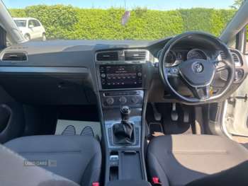 Used Volkswagen Golf 2019 for sale - 74687378: Photo