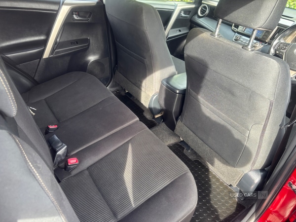 Used Toyota RAV4 2015 for sale - 76002840: Photo 5