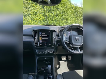 Used Volvo XC40 2020 for sale - 76240770: Photo