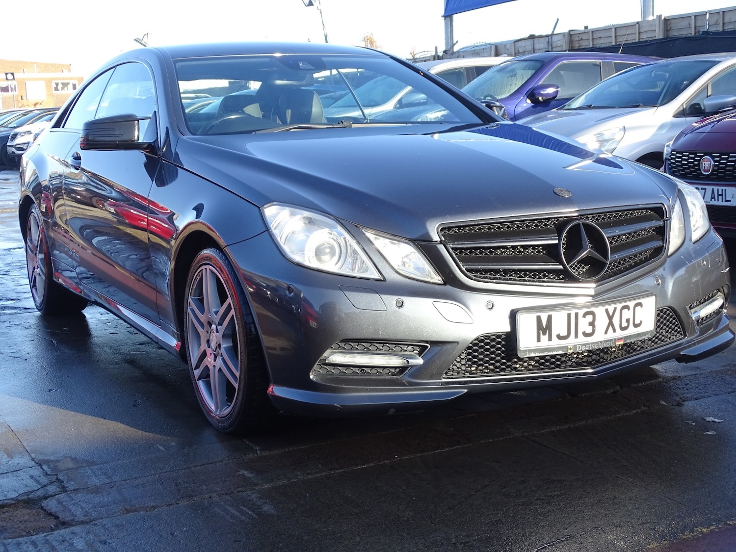 Used Mercedes-Benz E Class 2013 for sale - 76785020: Photo 2