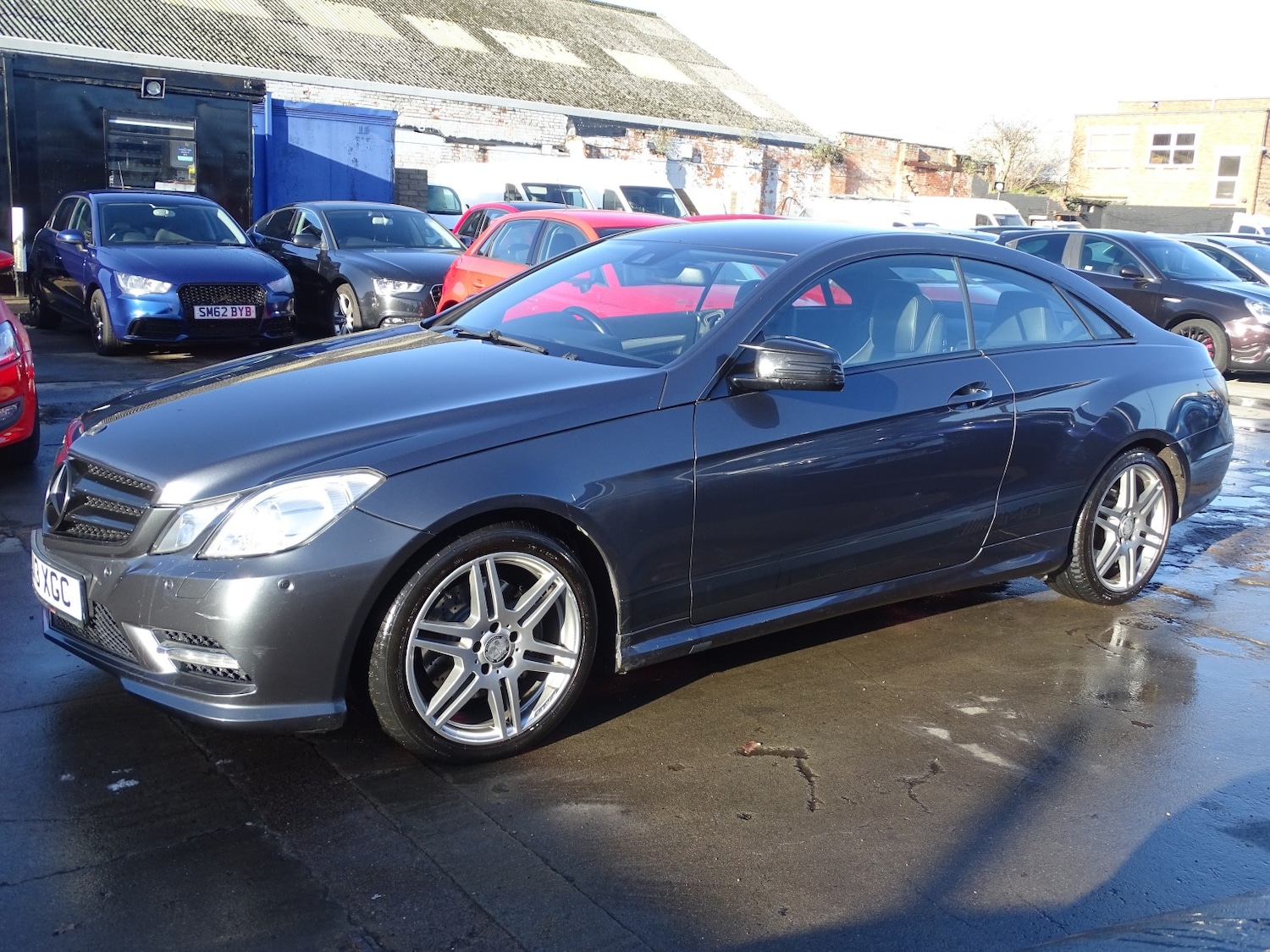 Used Mercedes-Benz E Class 2013 for sale - 76785020: Photo 9