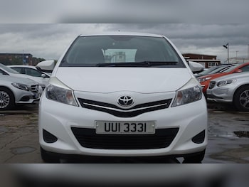Used Toyota Yaris 2013 for sale - 75994542: Photo