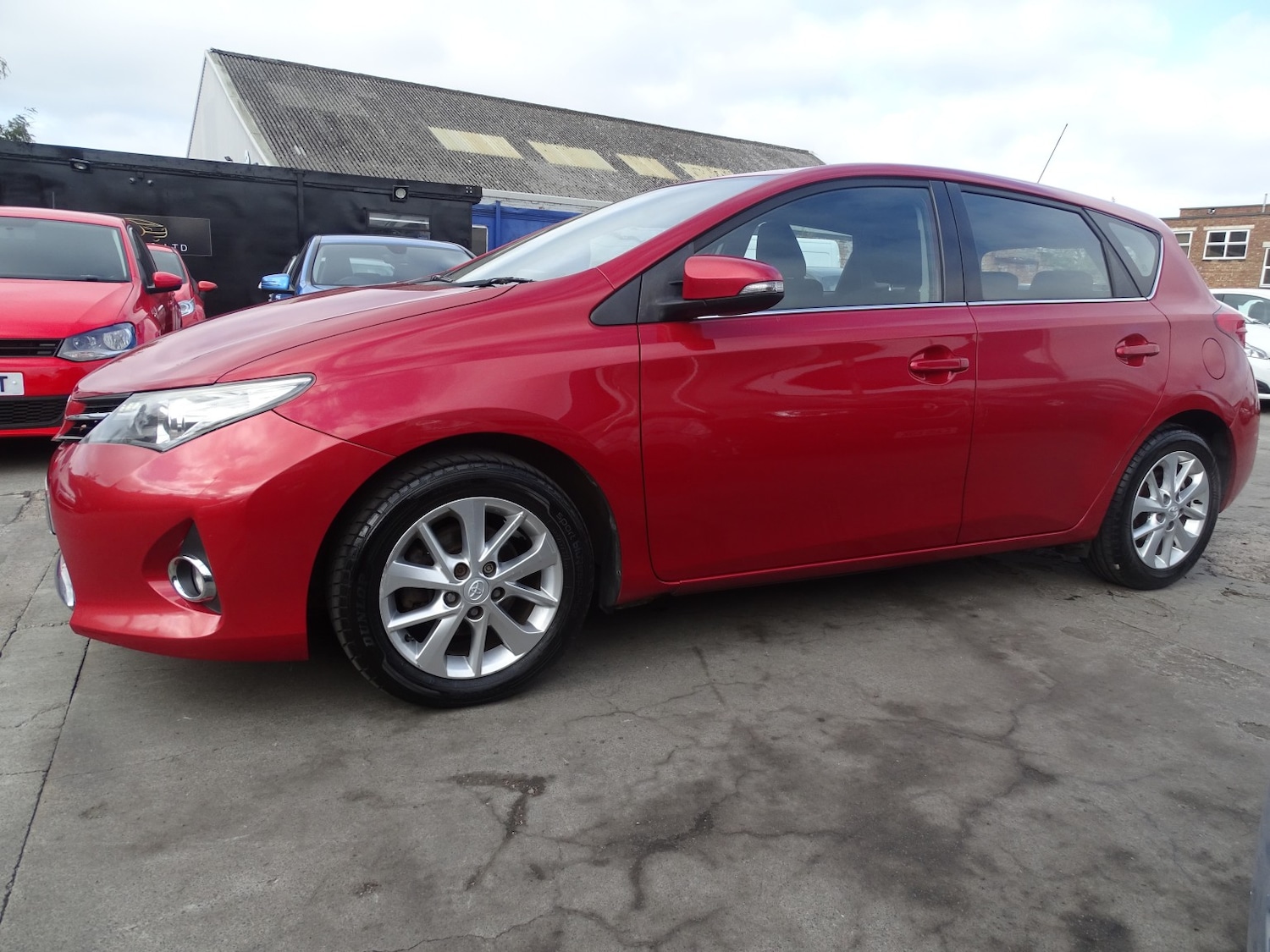 Used Toyota Auris 2012 for sale - 76794677: Photo 10