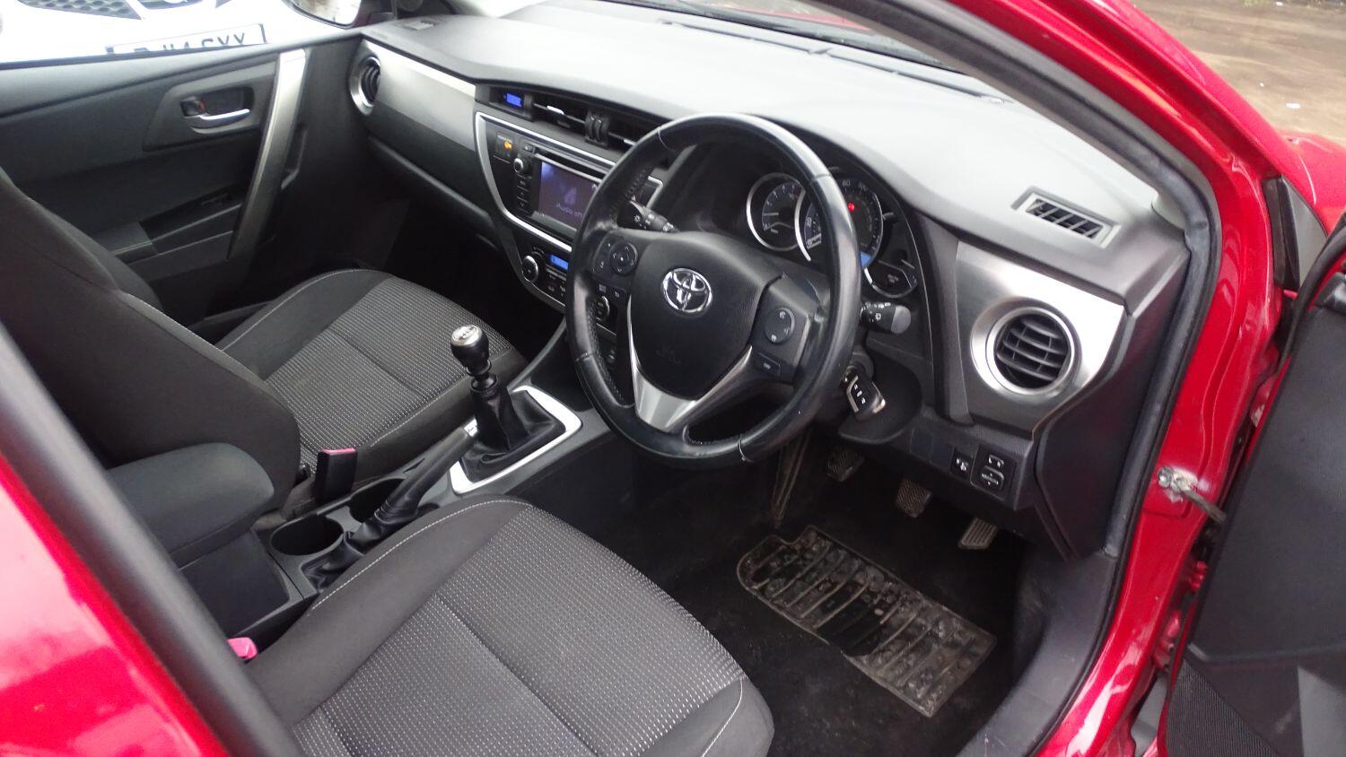 Used Toyota Auris 2012 for sale - 76794677: Photo 22