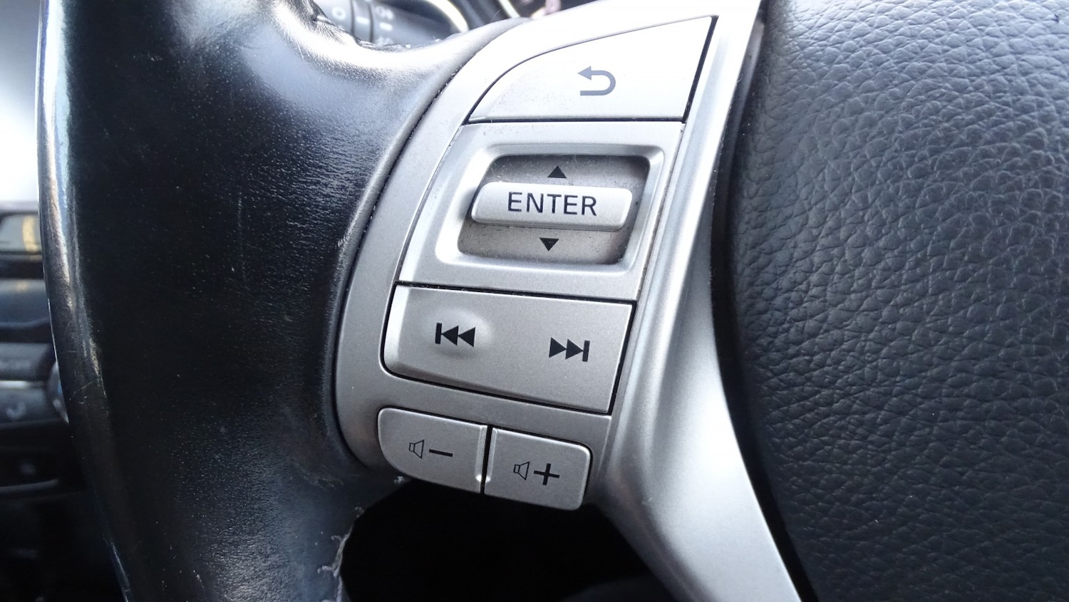 Used Nissan Qashqai 2014 for sale - 77465110: Photo 45